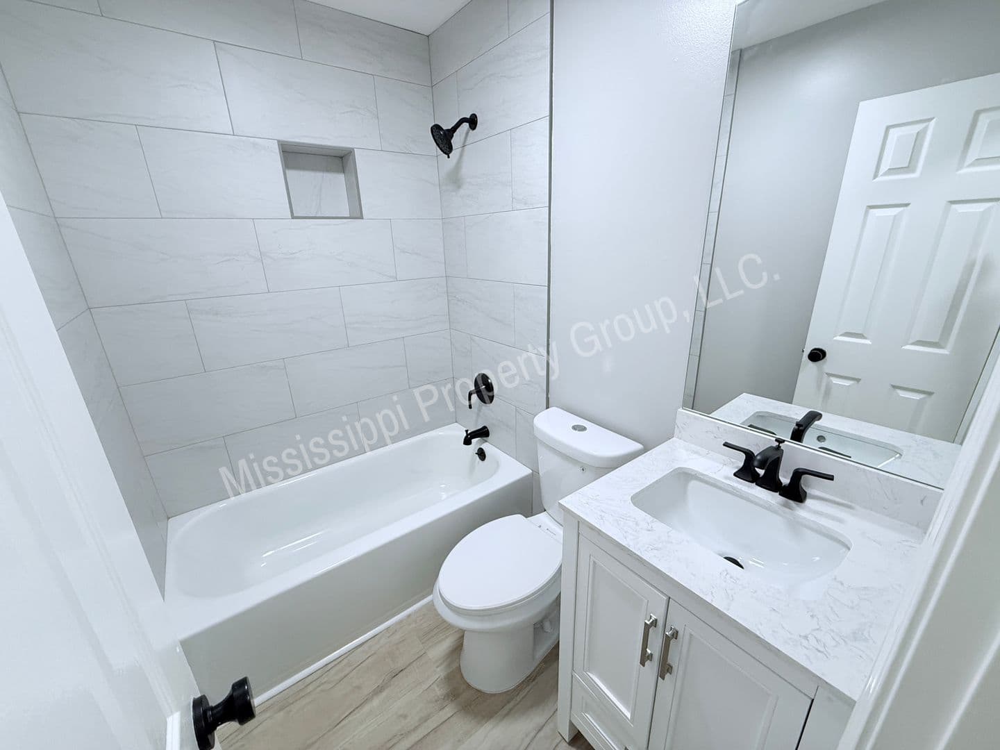 Oxford Townhome: 110 CR 102