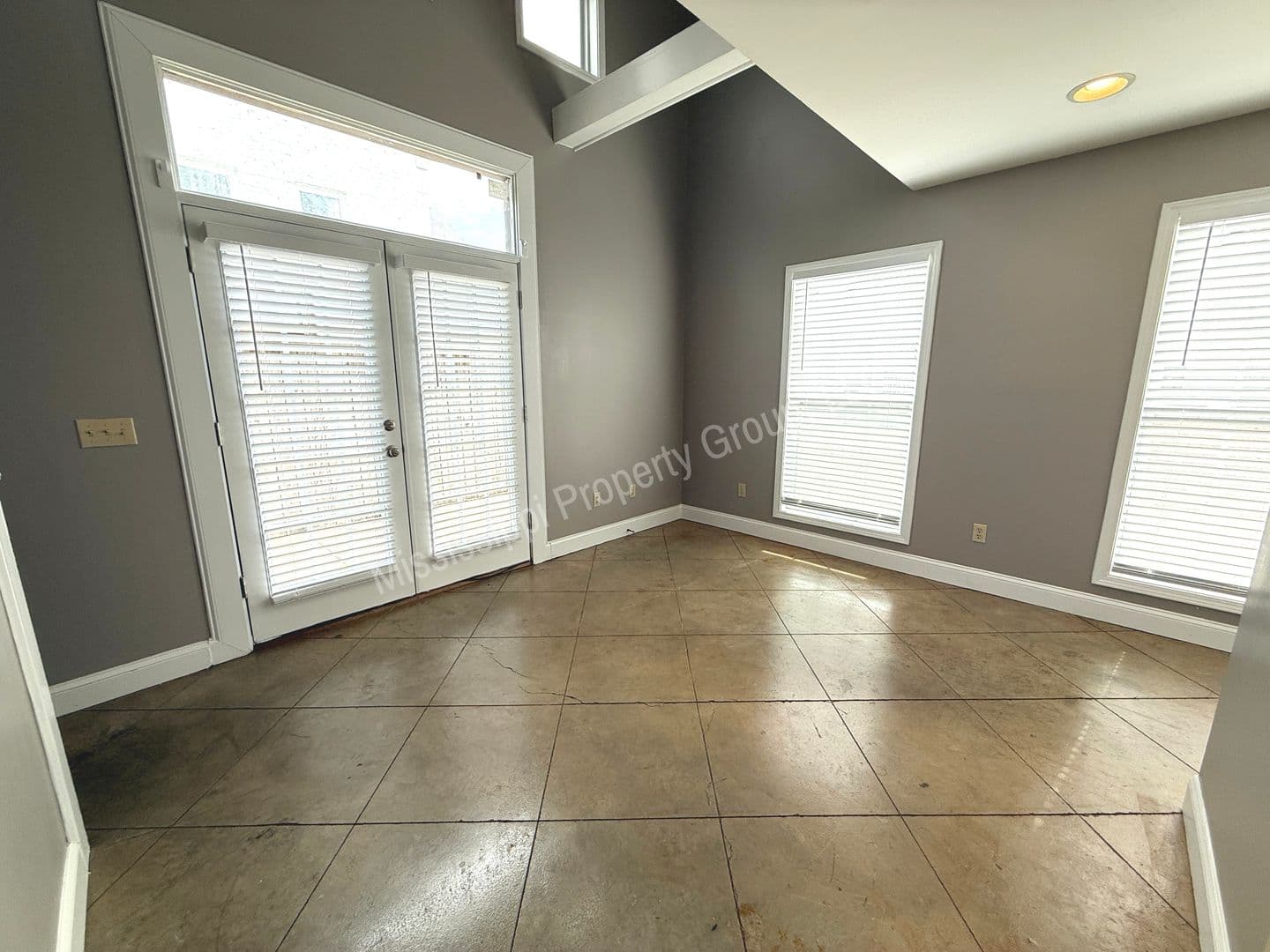 Oxford Townhome: 1 Mondrian Place
