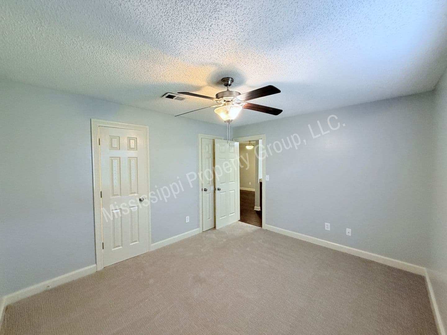 Oxford House: 2112 Old Taylor Road, F1