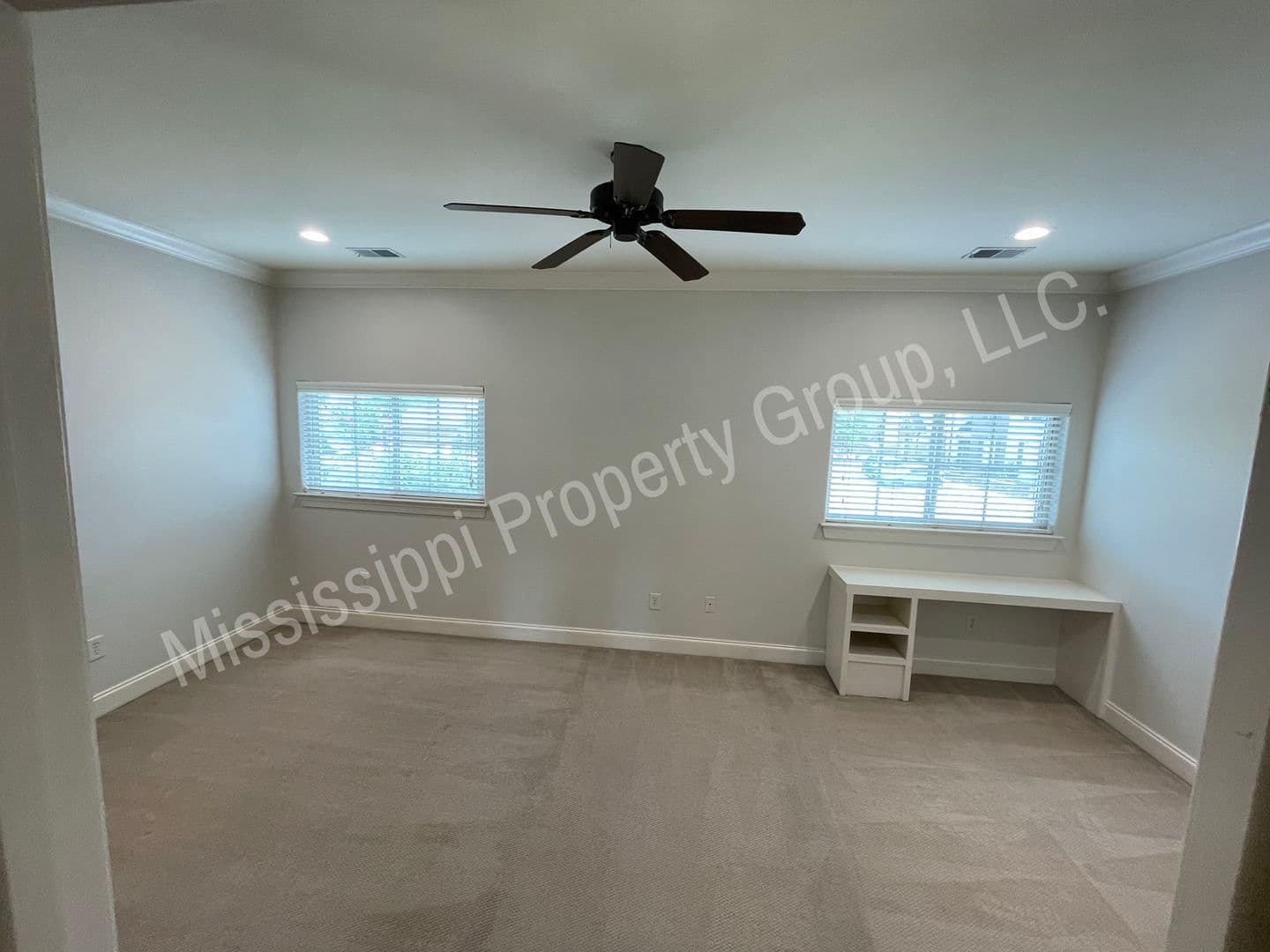 Oxford Townhome: 2495 Old Taylor Road, Unit 1205