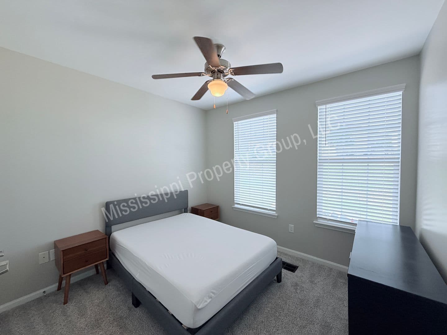 Oxford Townhome: 471 Olive Branch Way