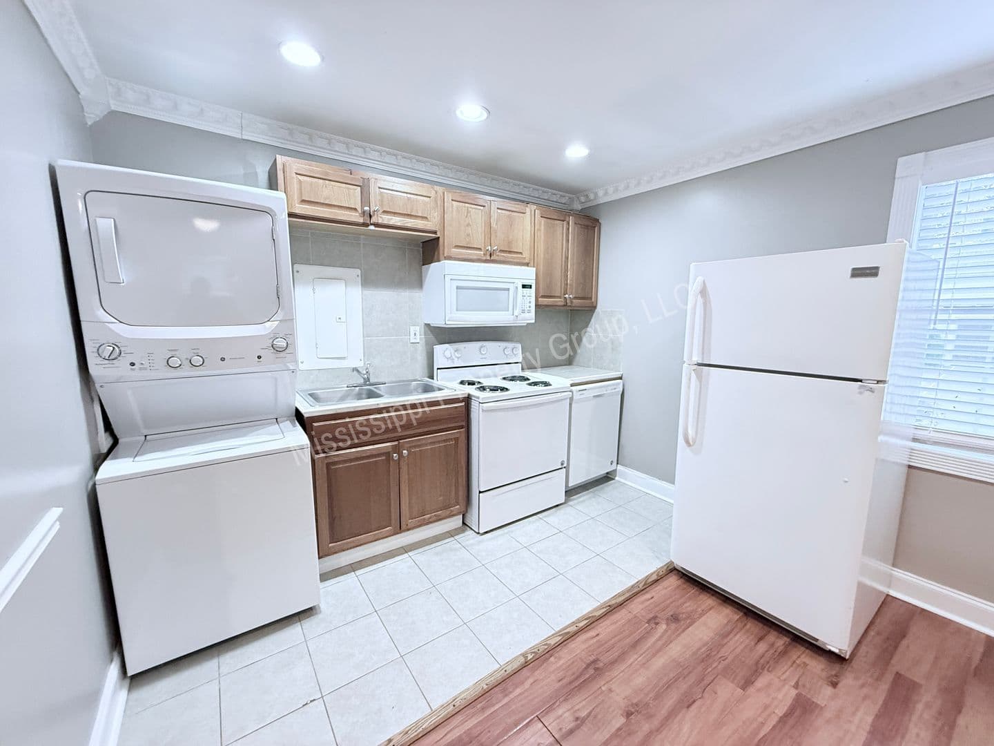Oxford House: 1310 Jefferson Avenue, Unit B