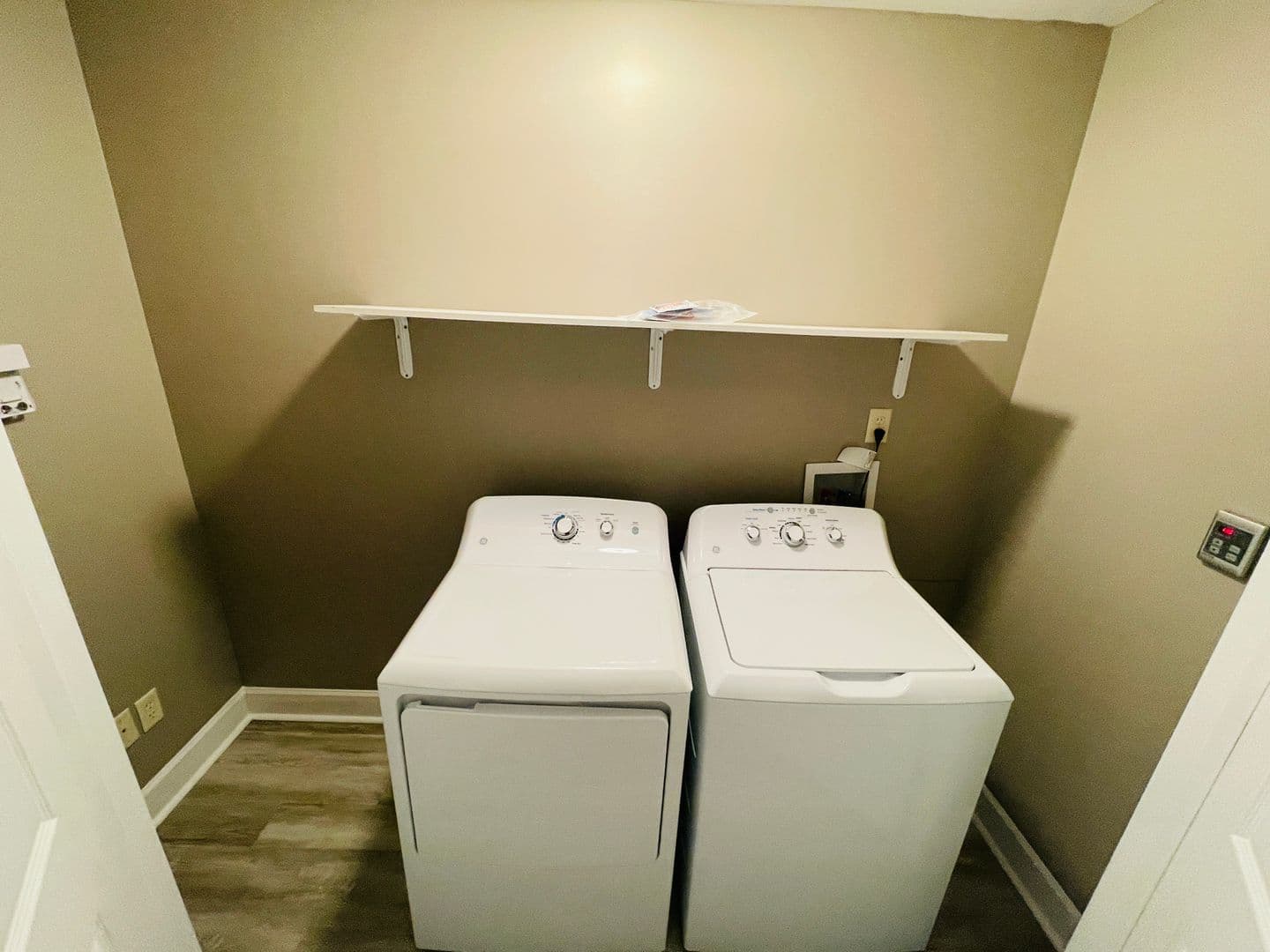 Oxford Townhome: 1 Mondrian Place