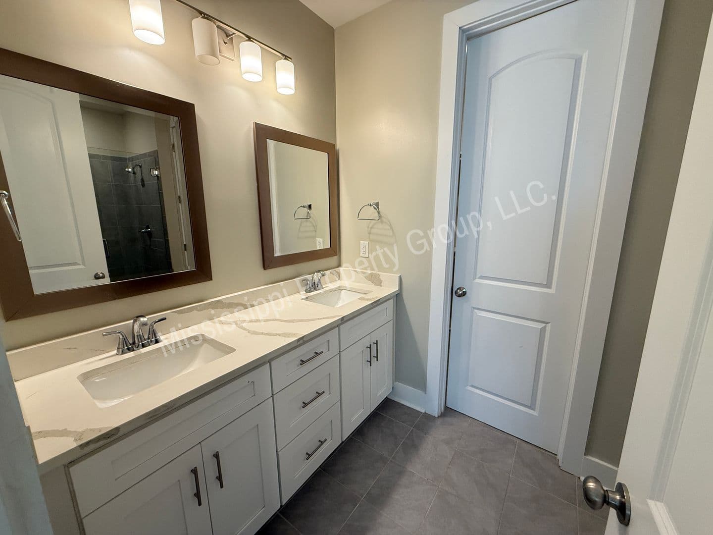 Oxford Townhome: 341 Stillwater Lane