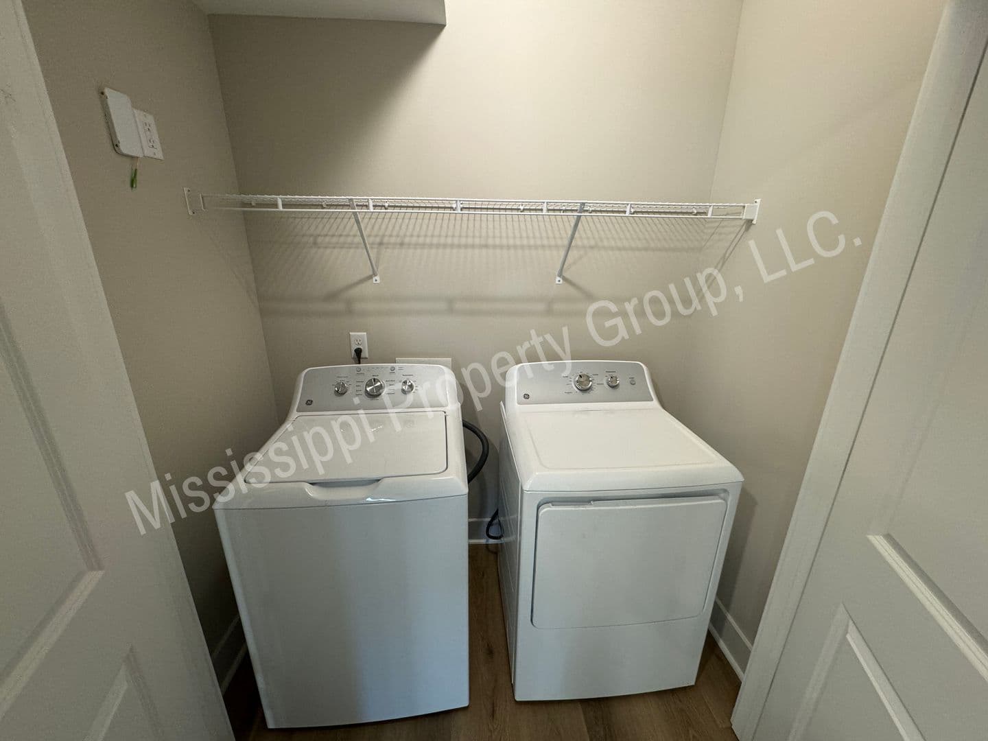 Oxford Apartment: 1401 Chickasaw Road