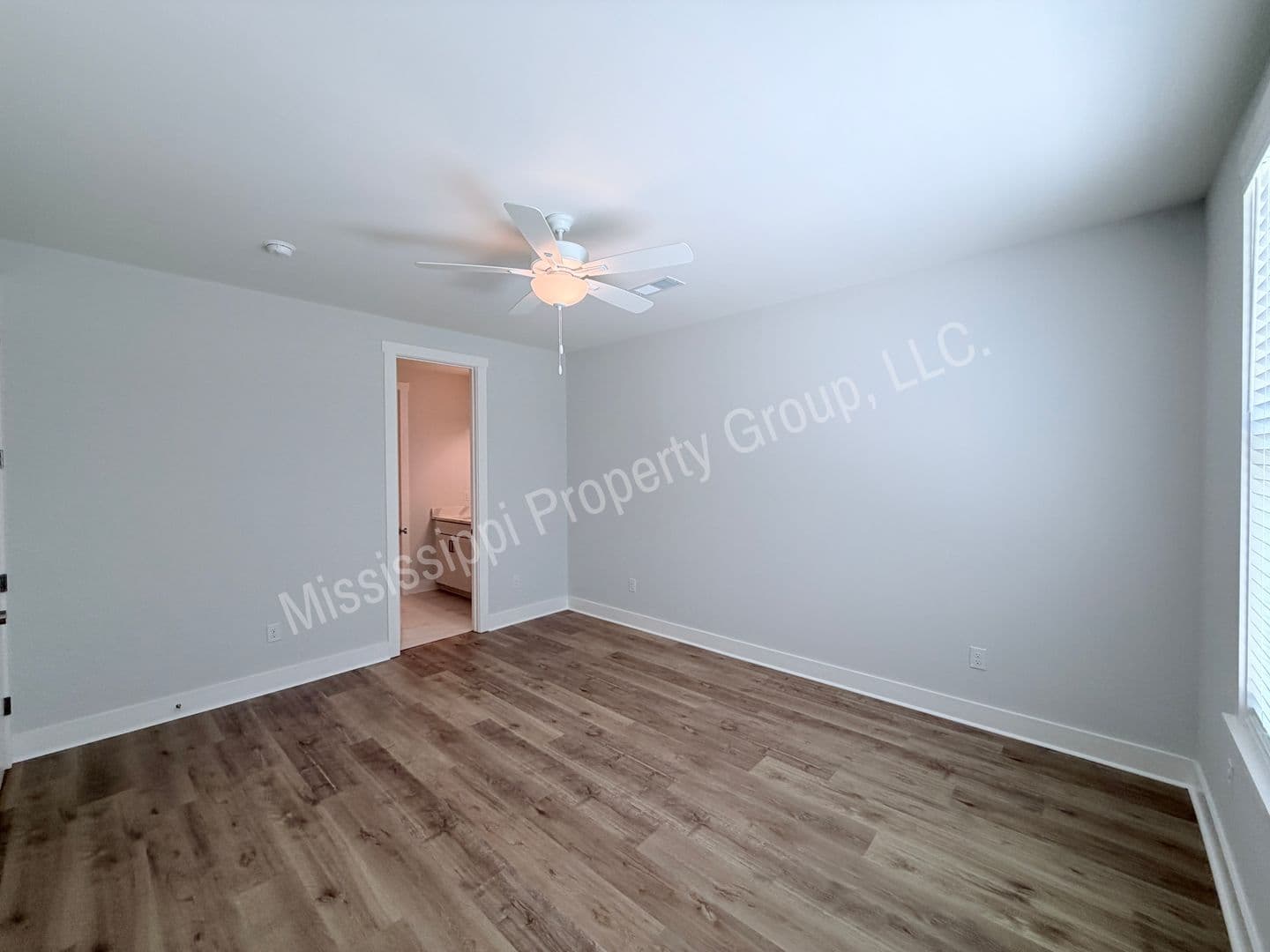 Oxford Townhome: 1616 Amalfi Drive