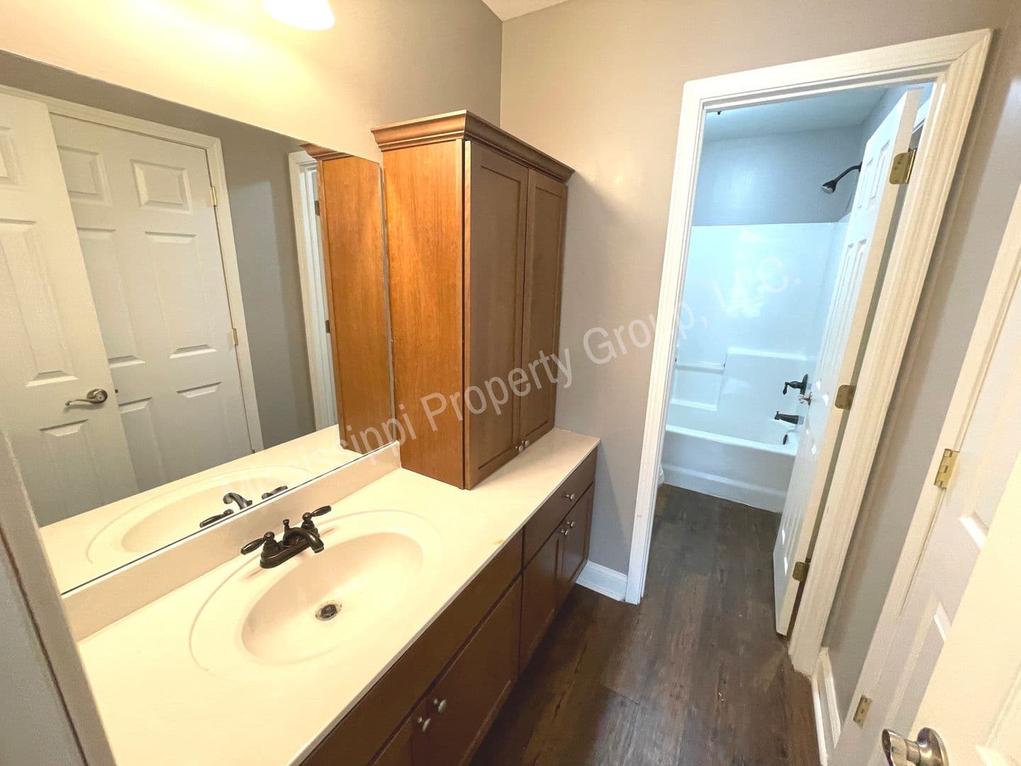 Oxford House: 302 Shumard Cove