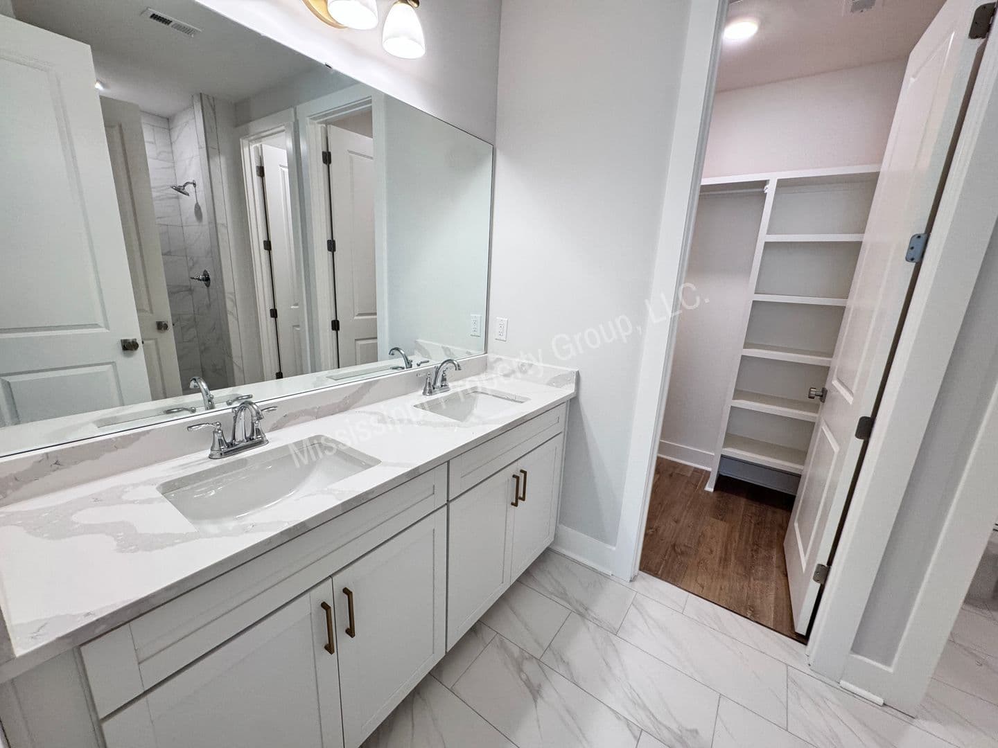 Oxford Townhome: 676 Miramar Lane