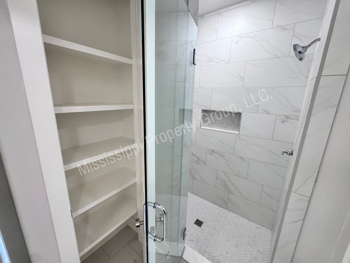 Oxford Townhome: 2009 Rosemary Street