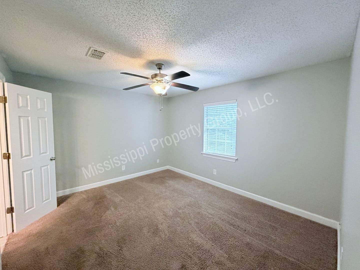Oxford Condo: 2112 Old Taylor Road, Unit F5