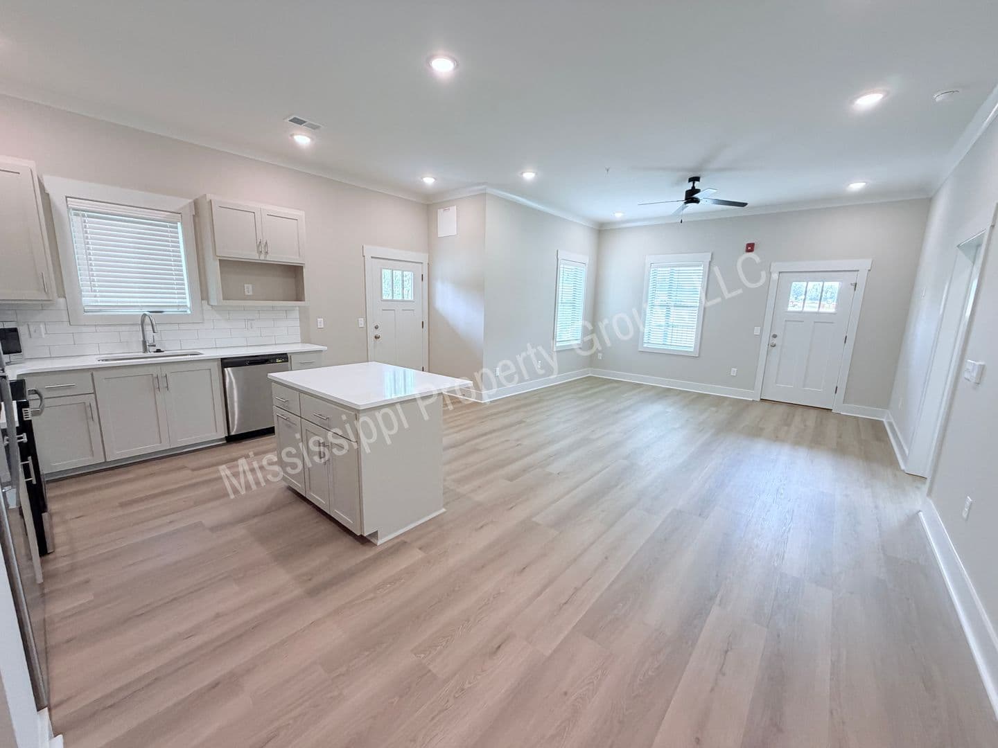 Oxford Apartment: 1401 Chickasaw Road