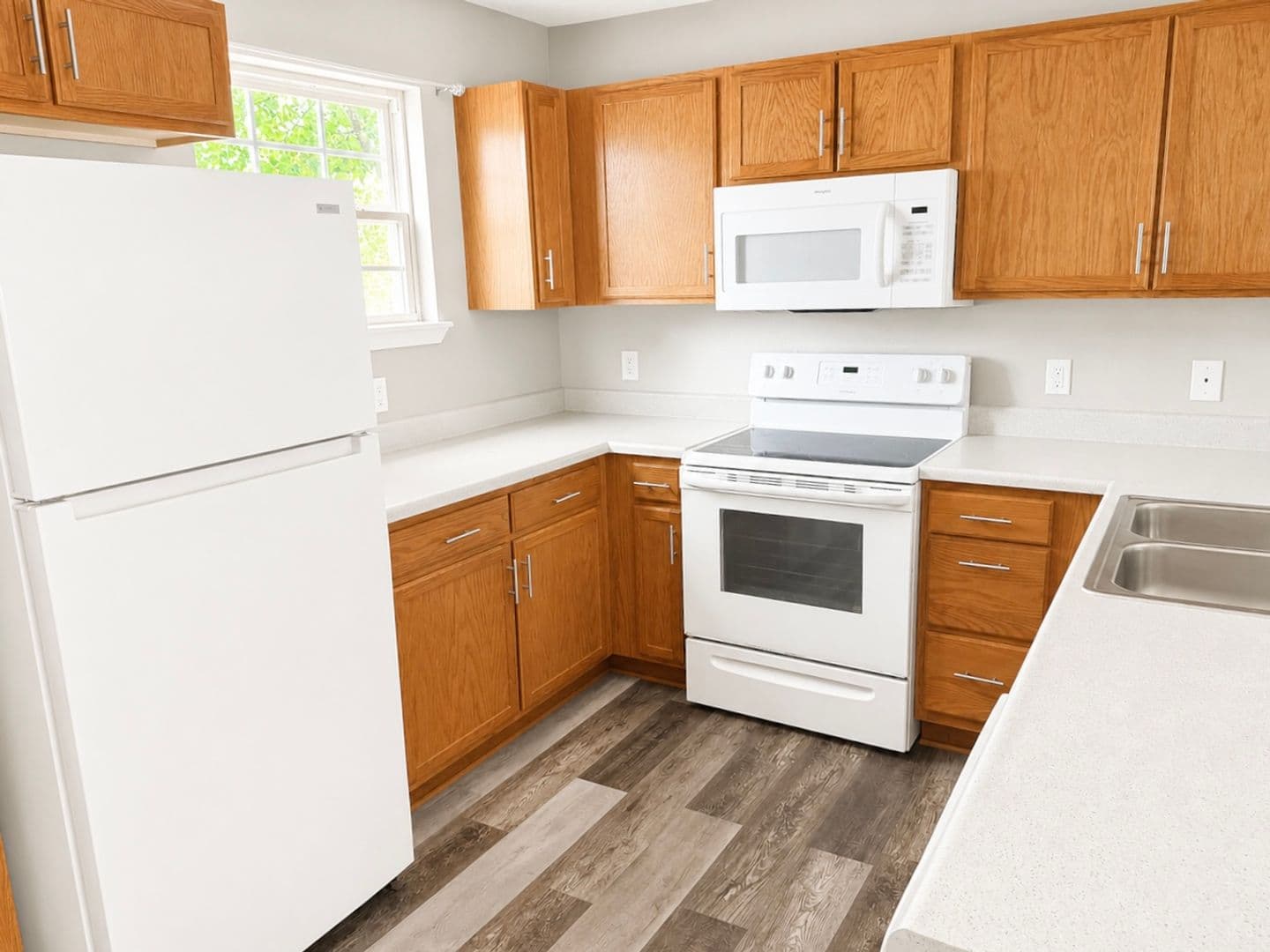 Branson Apartment: 109 Garden Circle
