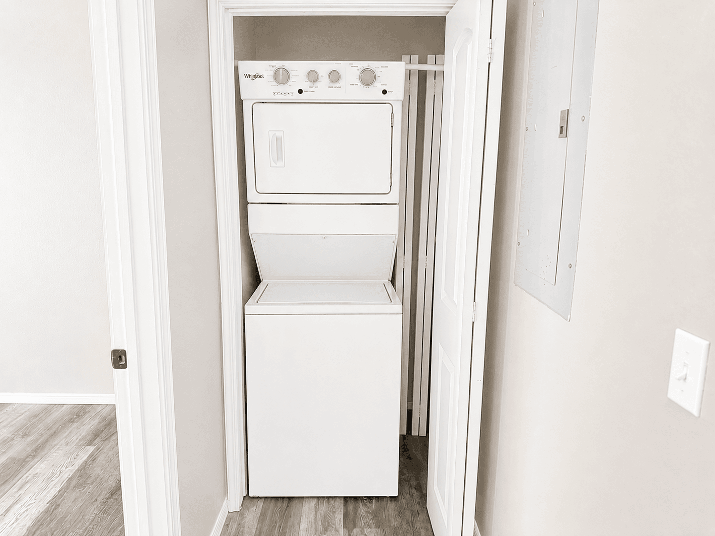 Branson Apartment: 109 Garden Circle