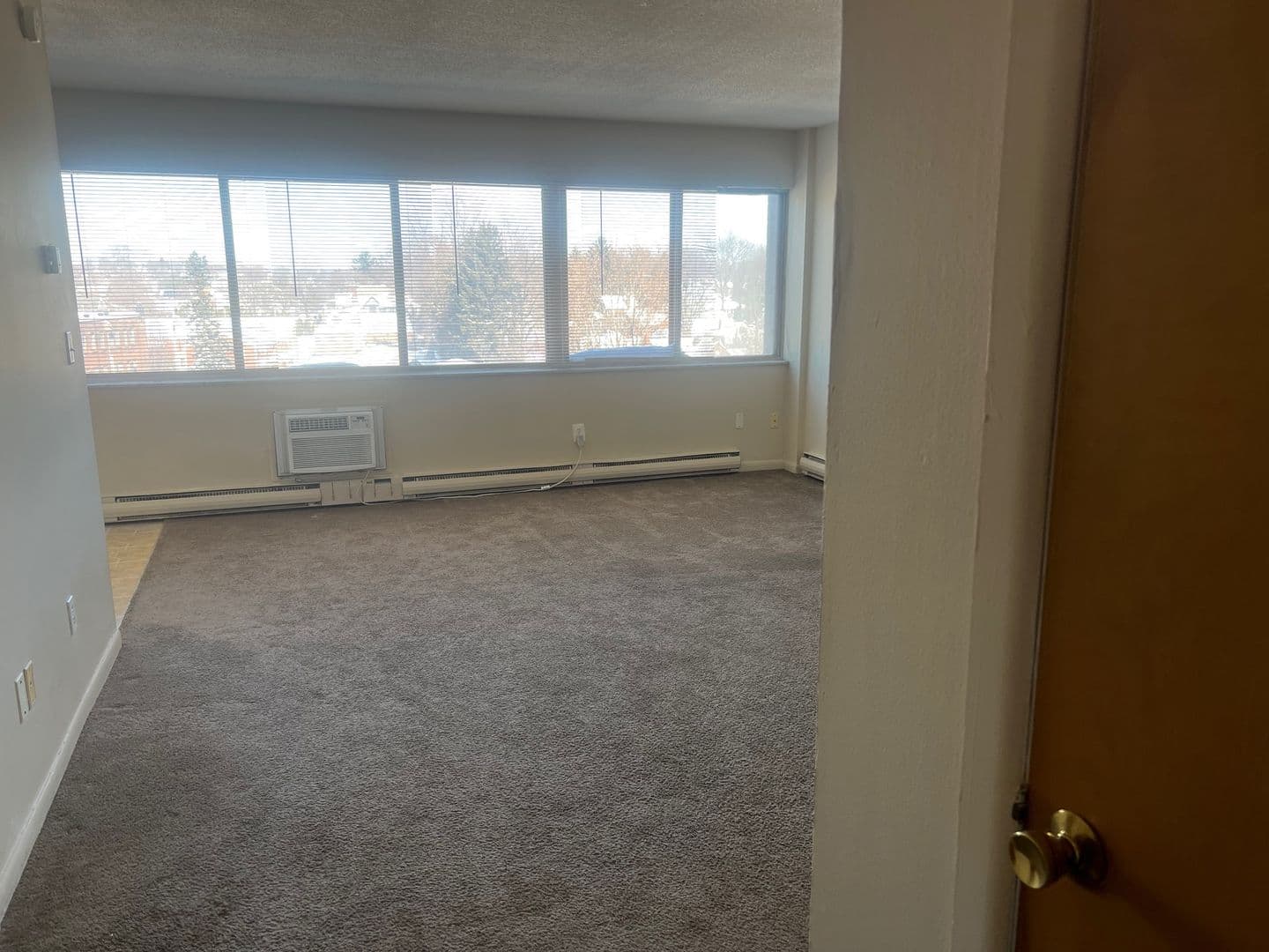 Canton Apartment: 205 19th St. NE