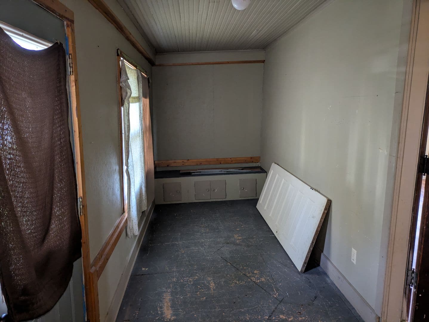 Willmar House: 416 Charlotte St SE