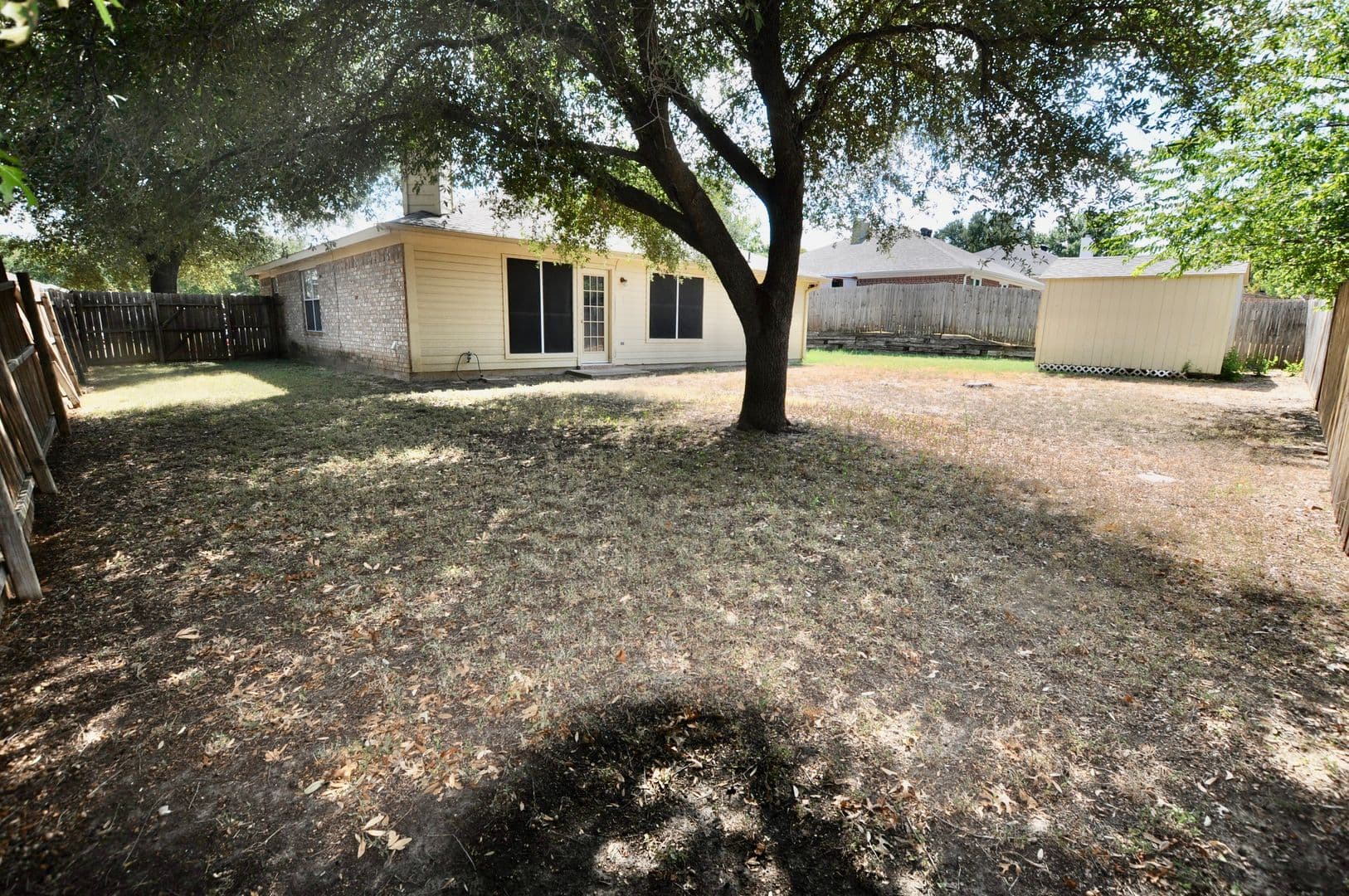 Weatherford House: 229 Lancelot Dr.