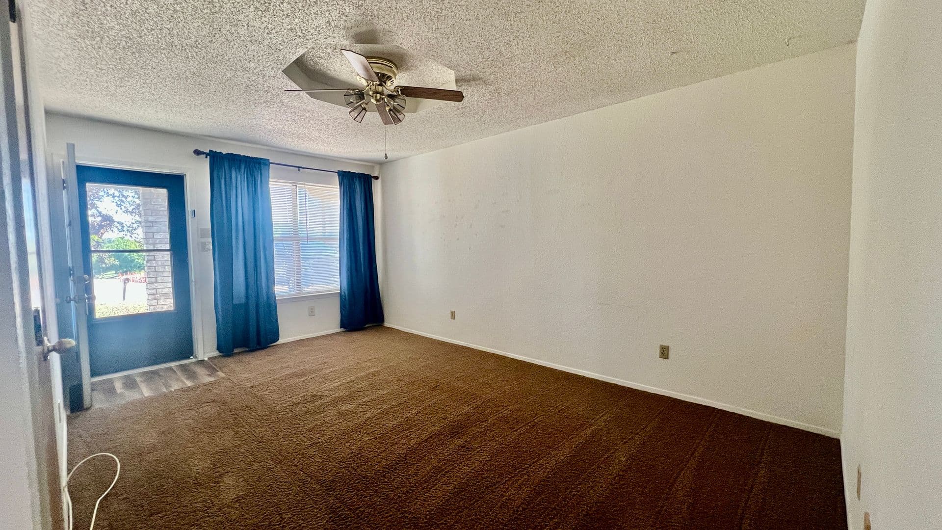 Weatherford House: 301 Garner Rd
