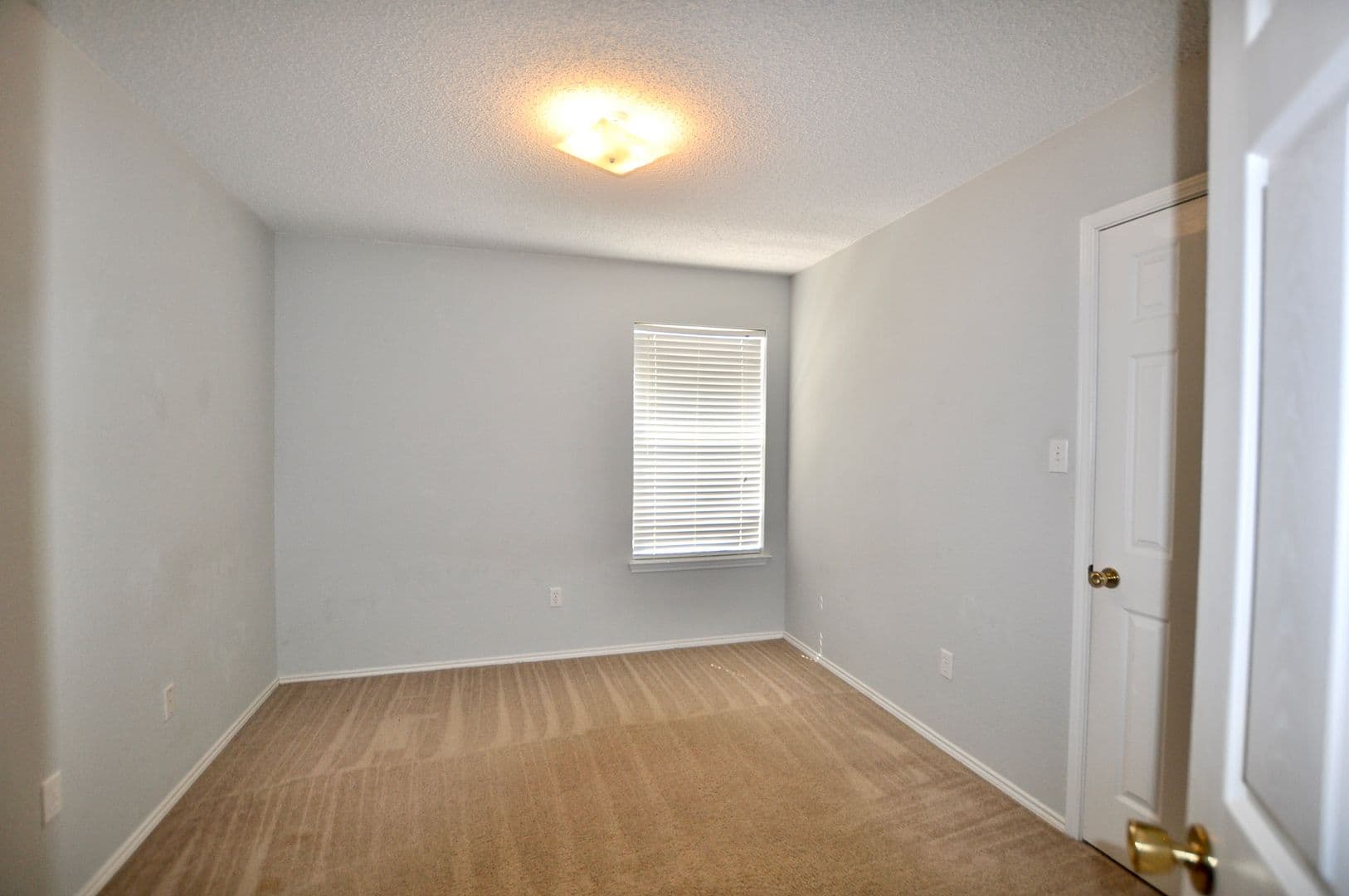 Weatherford House: 229 Lancelot Dr.