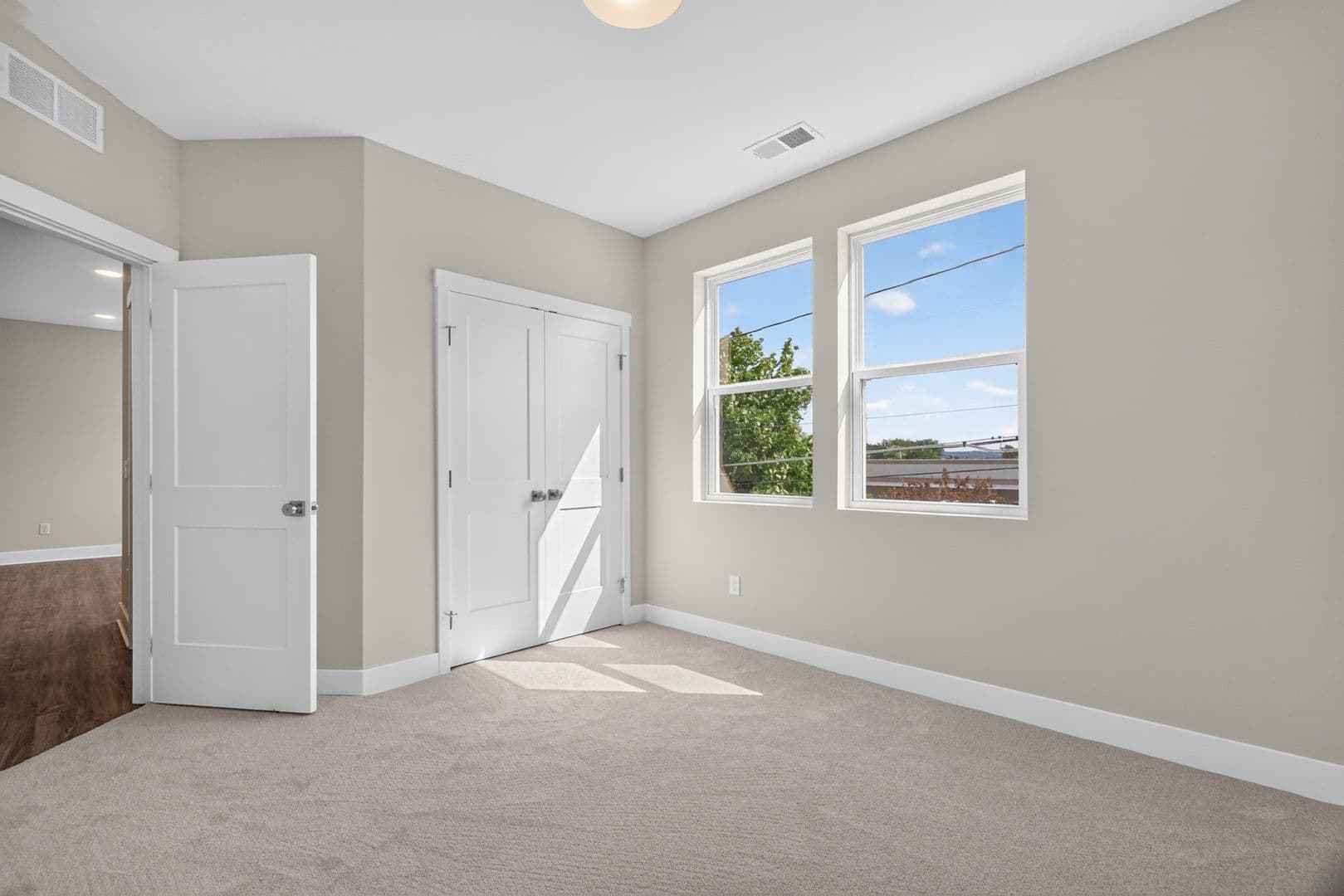 Traverse City Apartment: 1109 S Carver Street