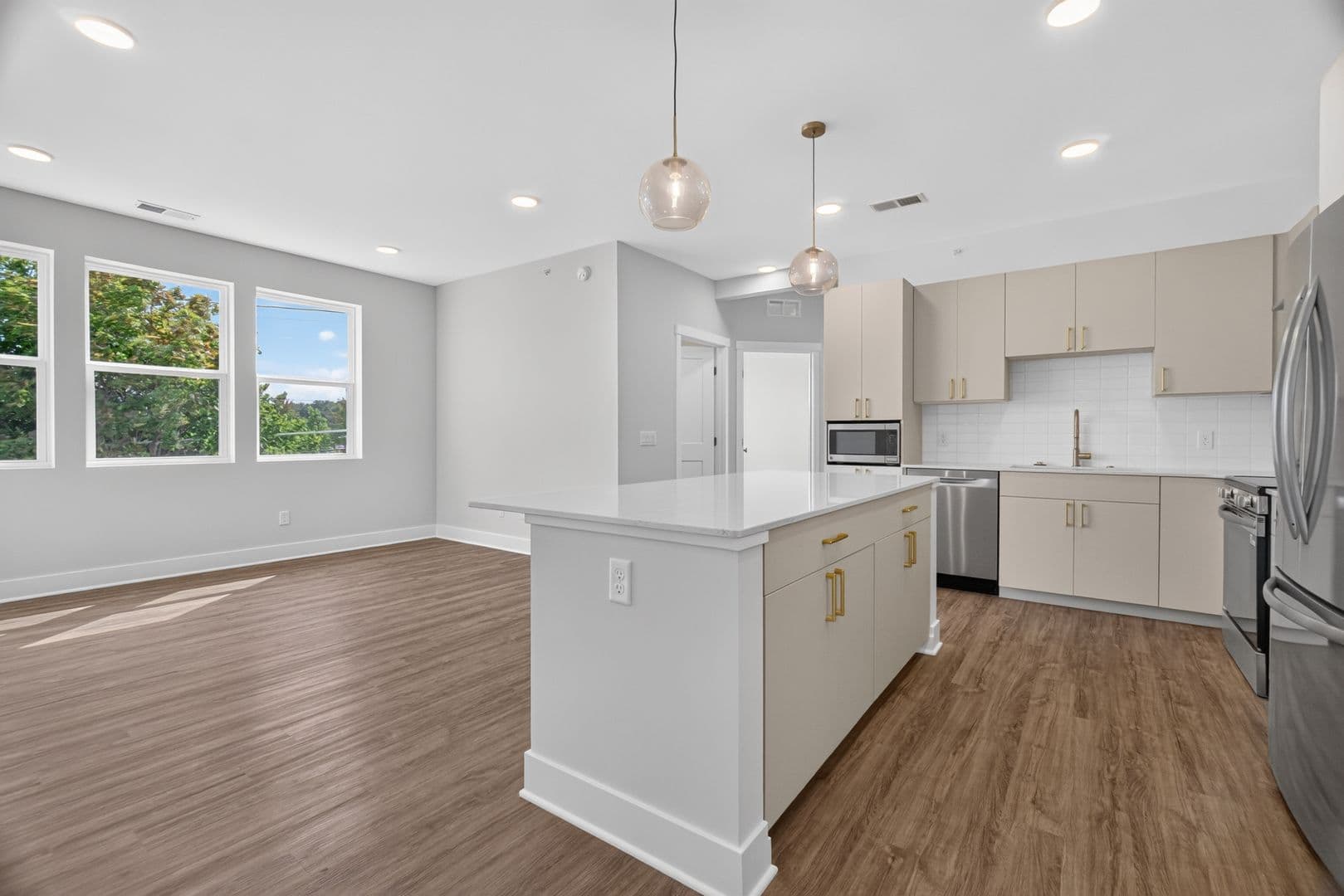 Traverse City Apartment: 1109 S Carver Street