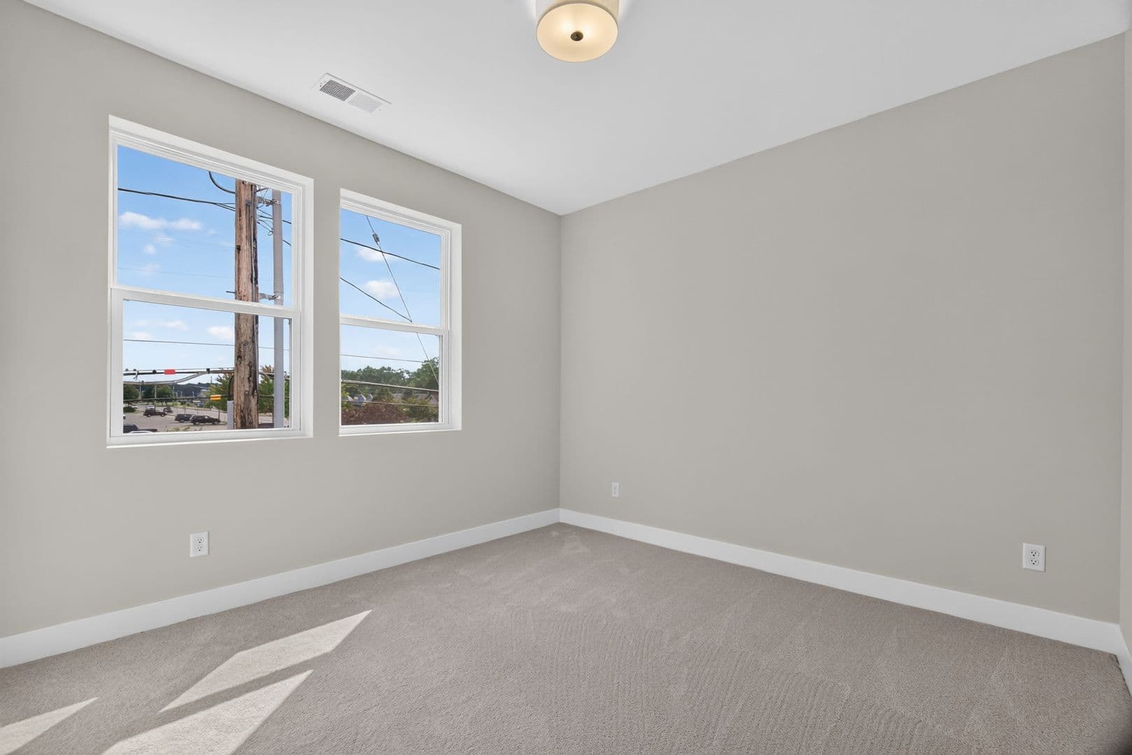 Traverse City Apartment: 1109 S Carver Street