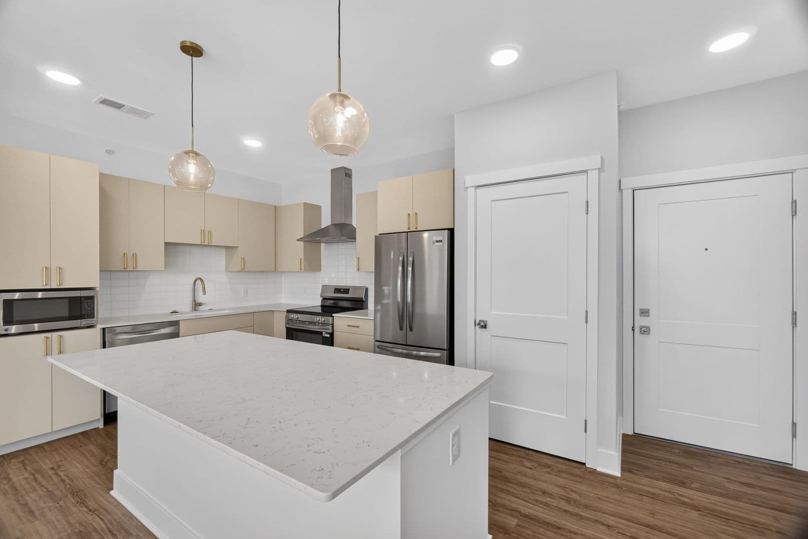 Traverse City Apartment: 1109 S Carver Street