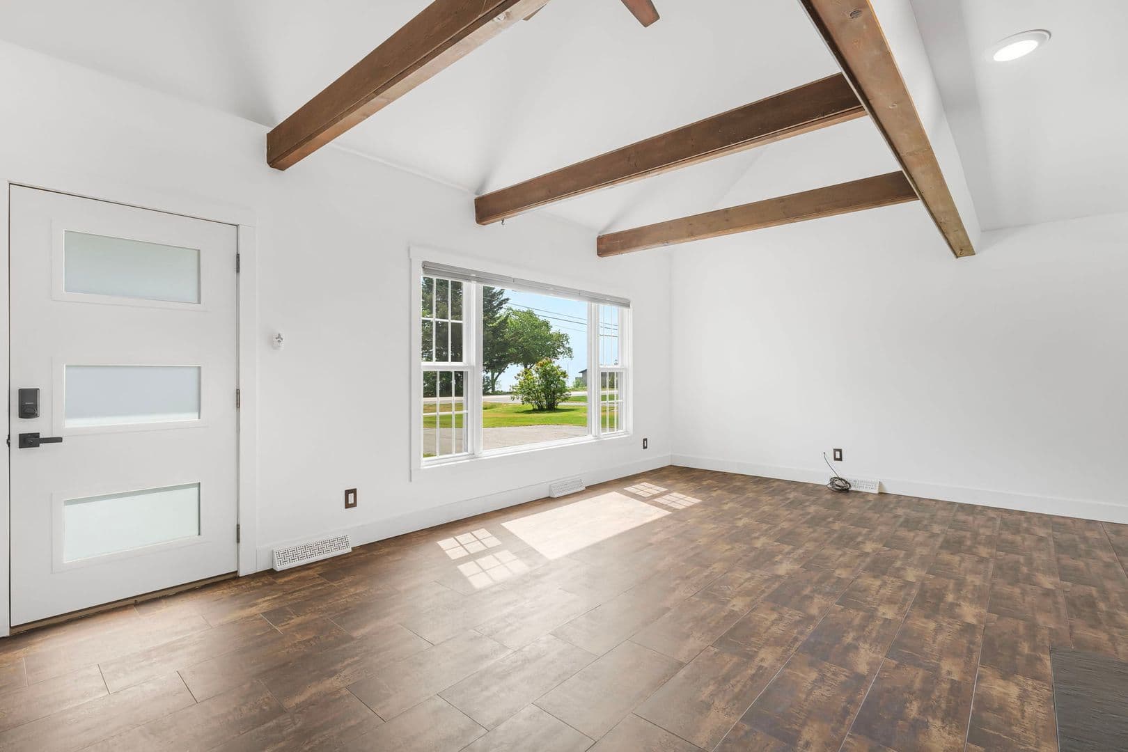 Traverse City House: 7284 S West Bay Shore Dr