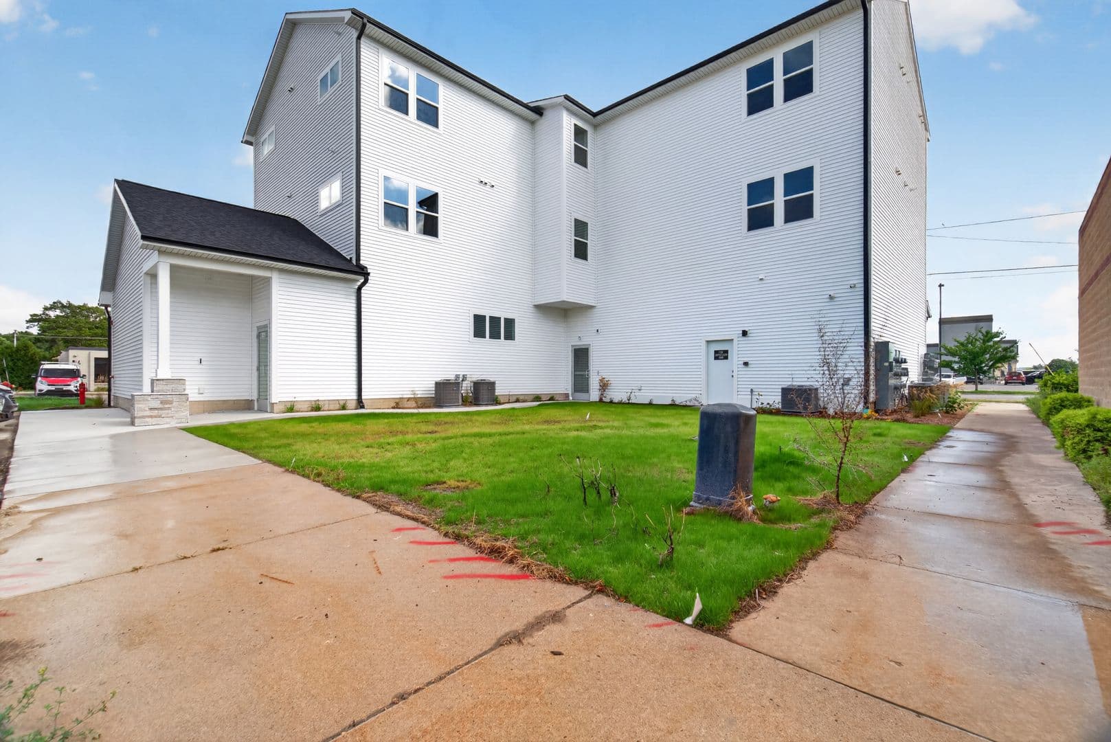 Traverse City Apartment: 1109 S Carver Street