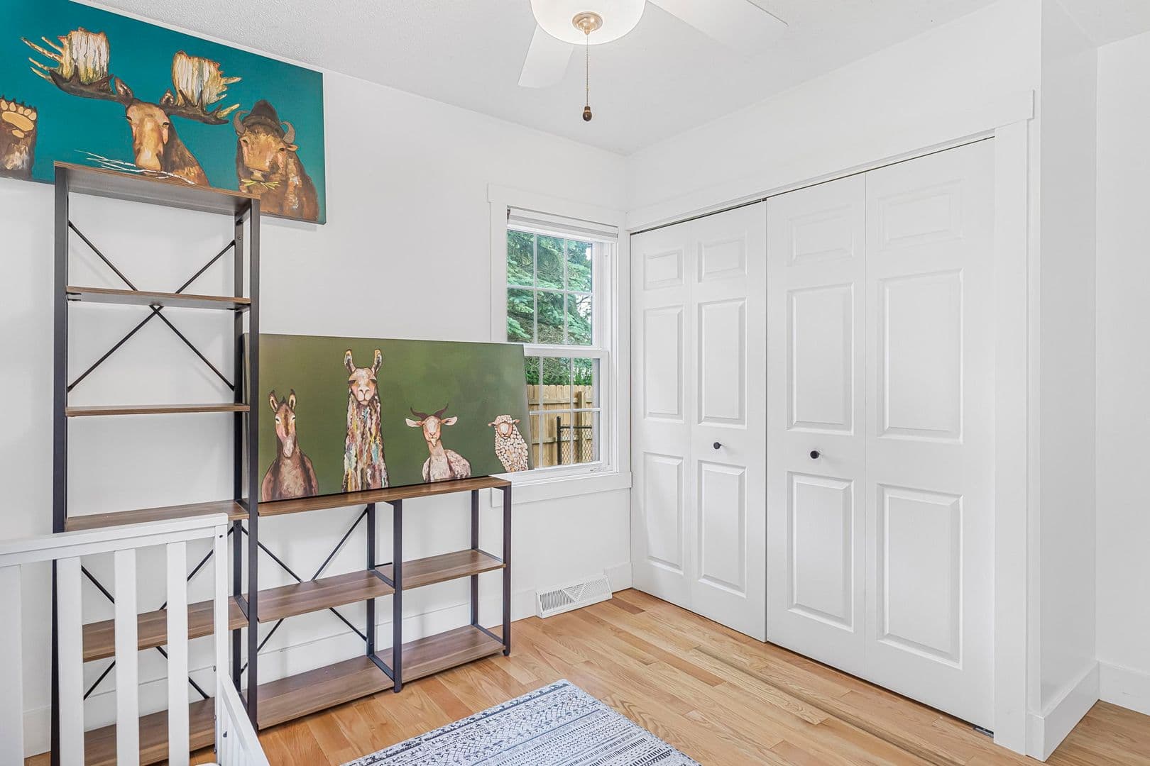 Traverse City House: 7284 S West Bay Shore Dr
