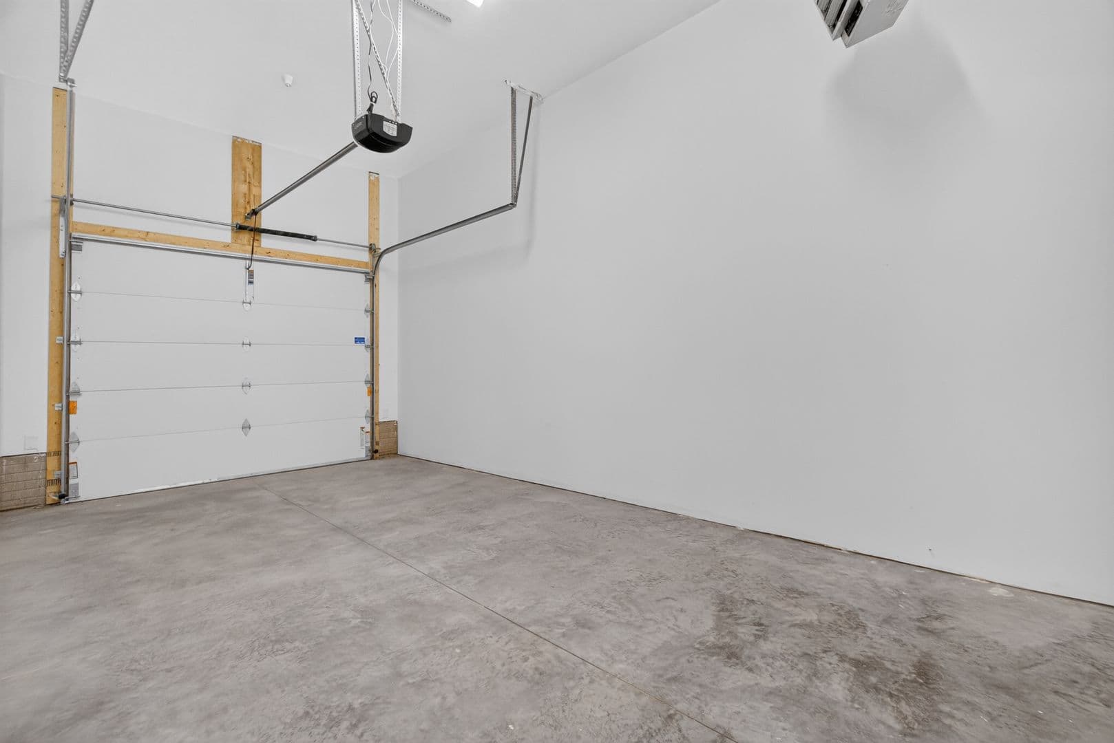 Traverse City Apartment: 1109 S Carver Street