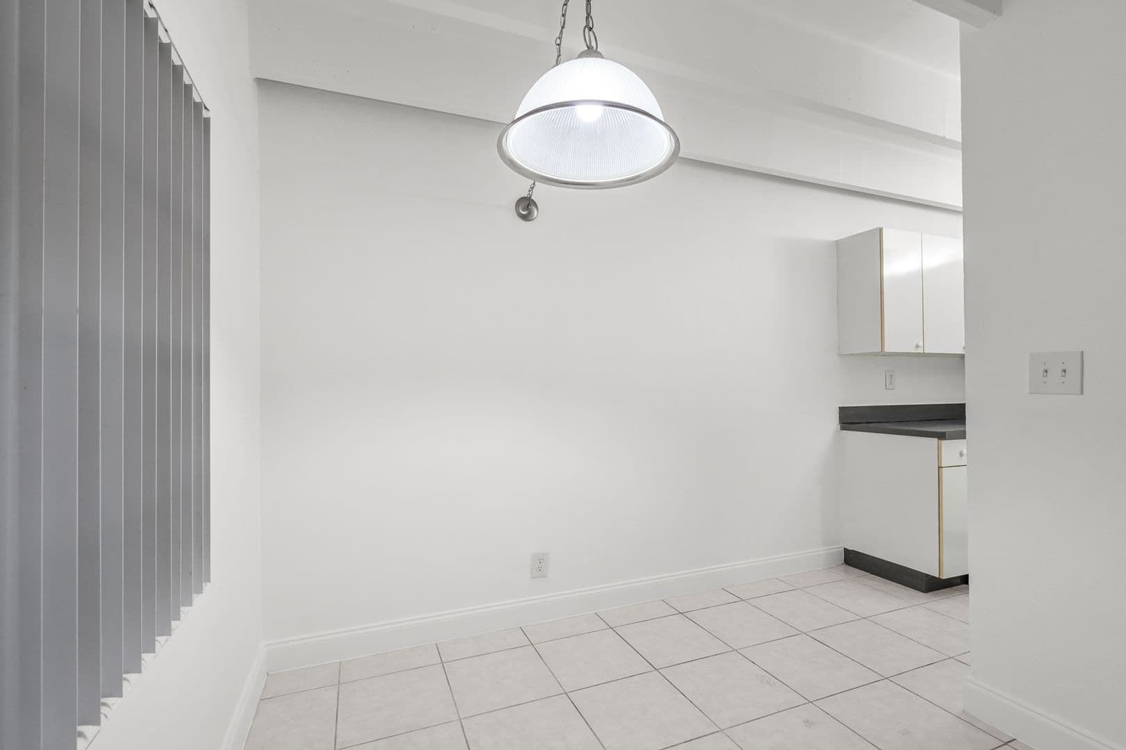 Boca Raton Apartment: 330 NW 20th St