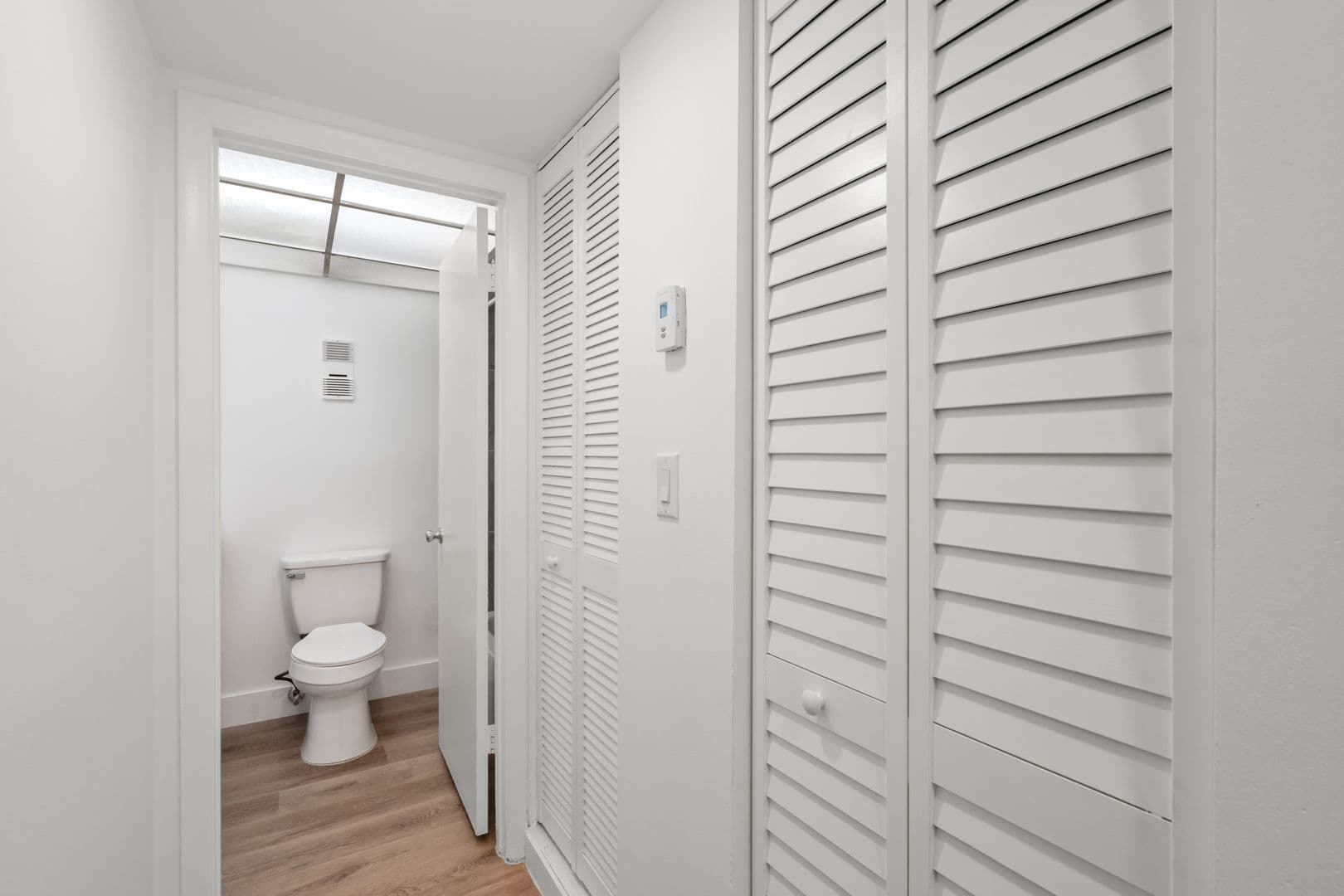 Boca Raton Apartment: 450-490 NW 20th St.
