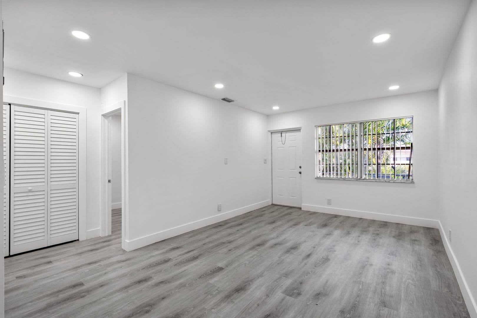Boca Raton Apartment: 1499 NW 15th Ave