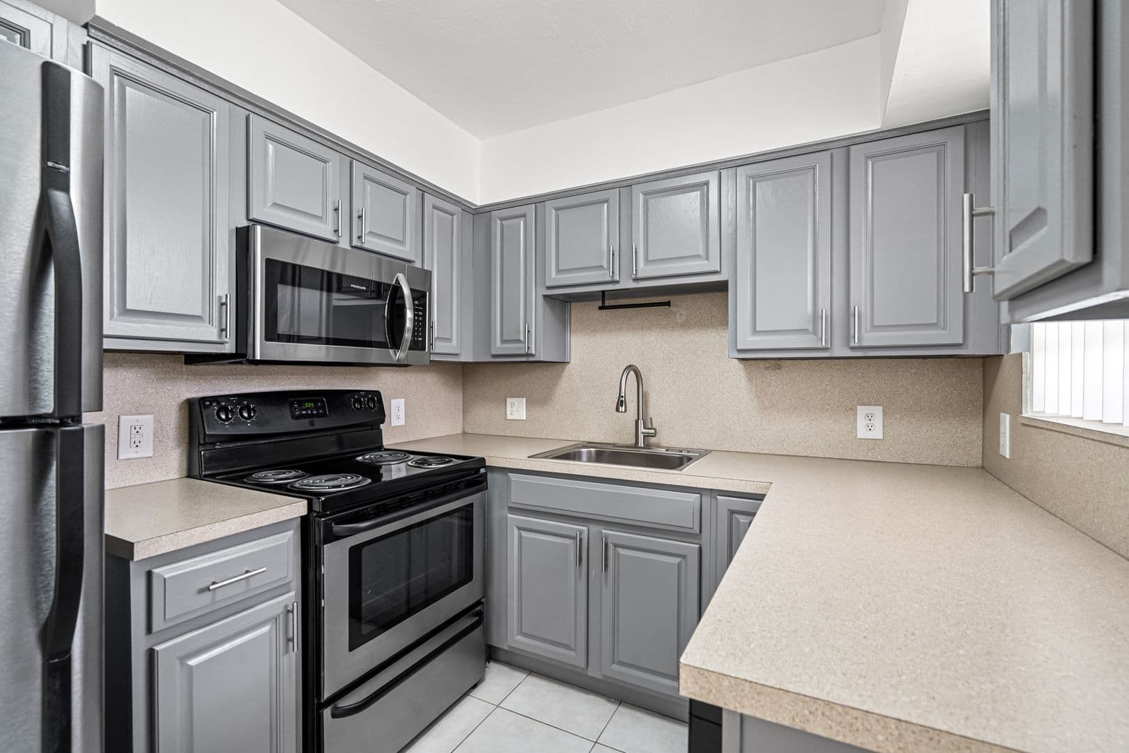 Boca Raton Apartment: 1908 NW 4th Ave