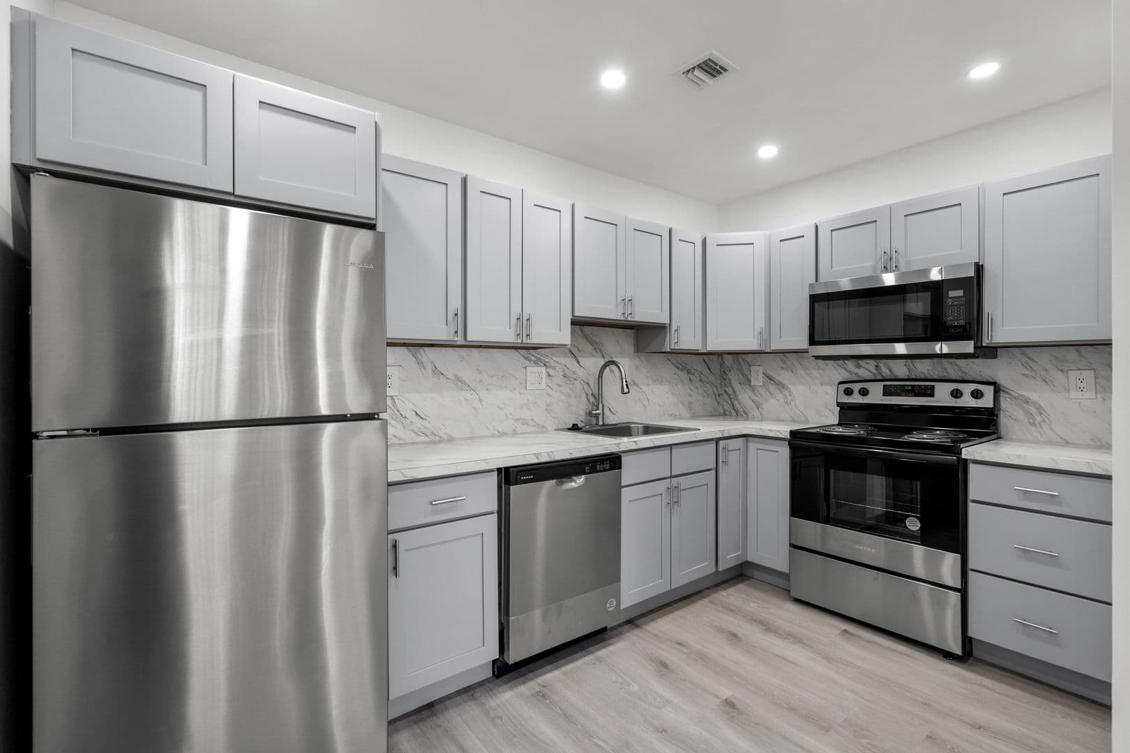 Boca Raton Apartment: 1499 NW 15th Ave