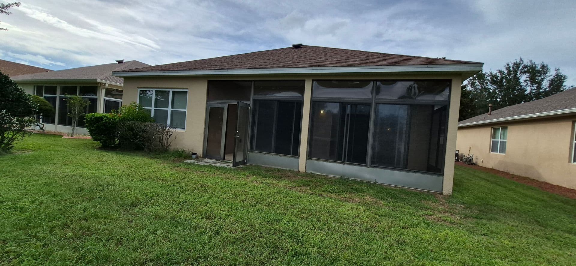 Groveland House: 108 Flame Vine Way