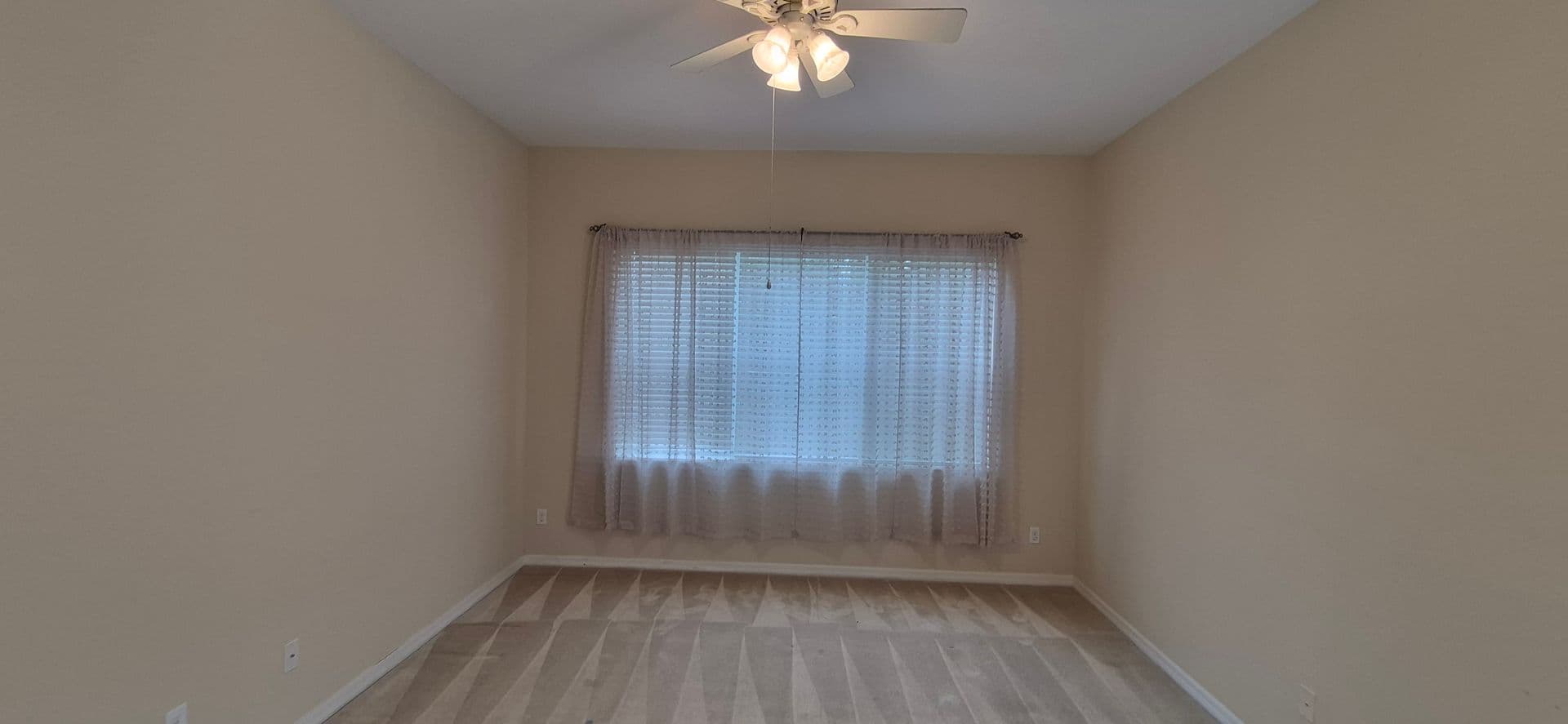 Groveland House: 108 Flame Vine Way