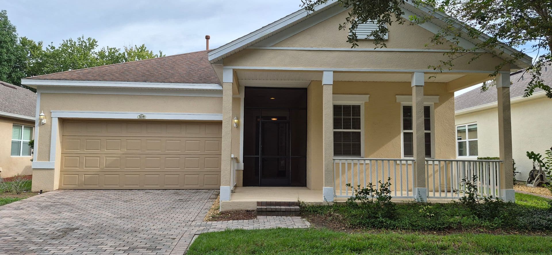 Groveland House: 108 Flame Vine Way