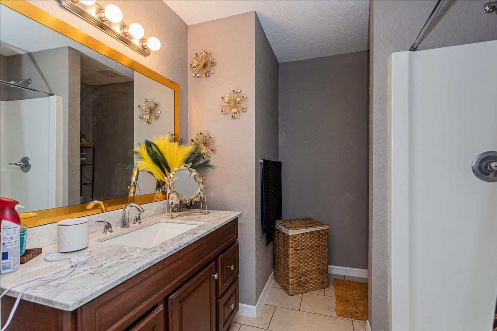 OCALA House: 5056 NW 61ST AVENUE
