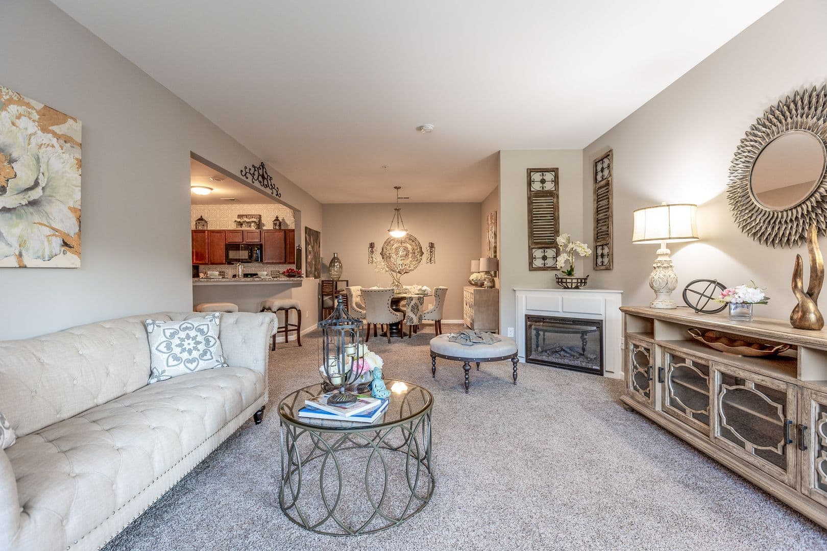 Rochester Hills Apartment: 1090 Academy Drive