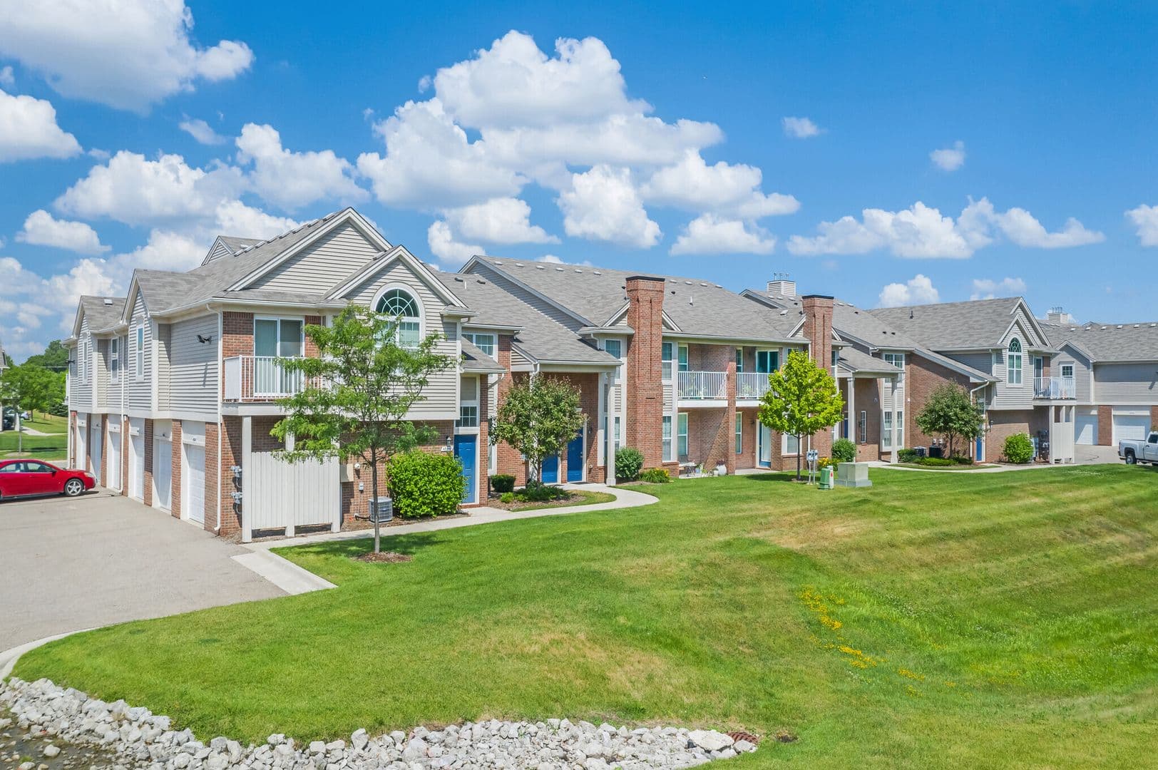 Shelby Township Apartment: 2427 Partridge Drive