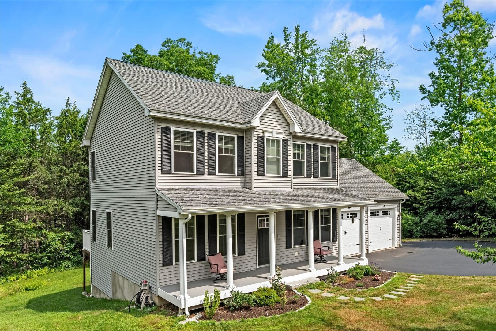 New Boston House: 30 Daylily Lane