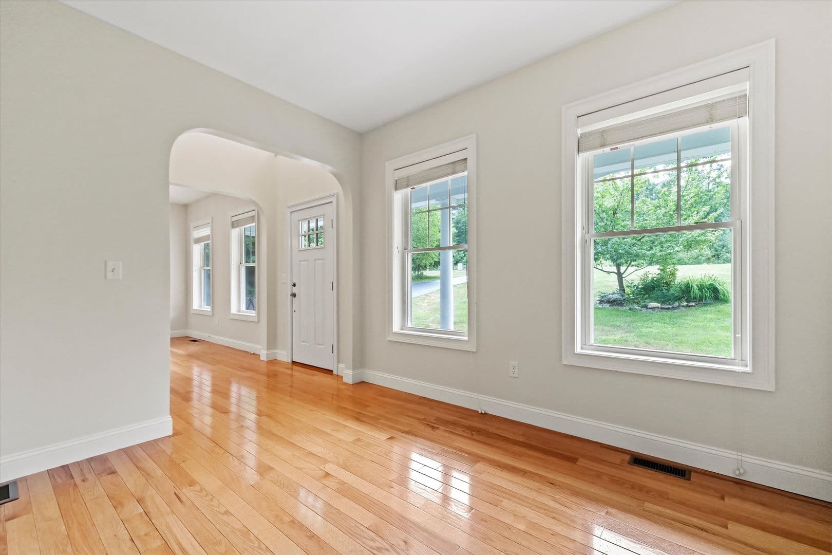 New Boston House: 30 Daylily Lane