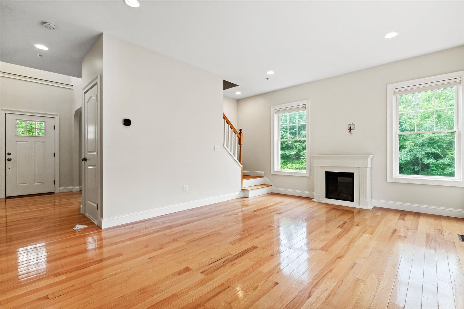New Boston House: 30 Daylily Lane