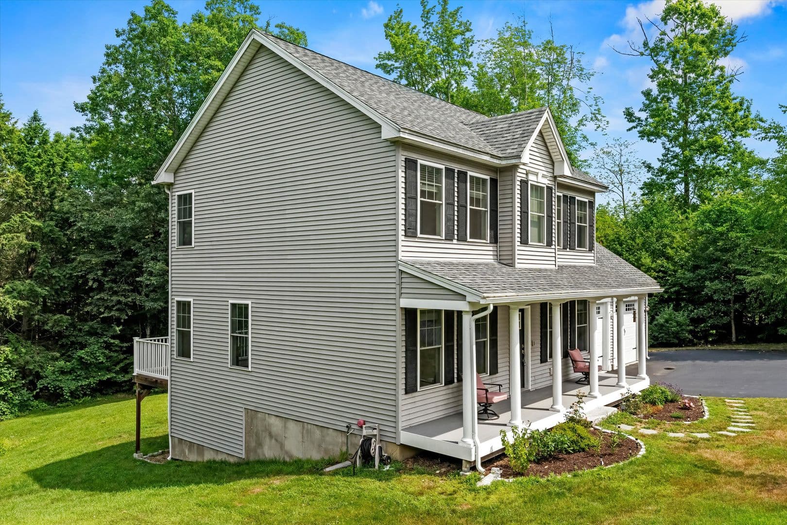 New Boston House: 30 Daylily Lane