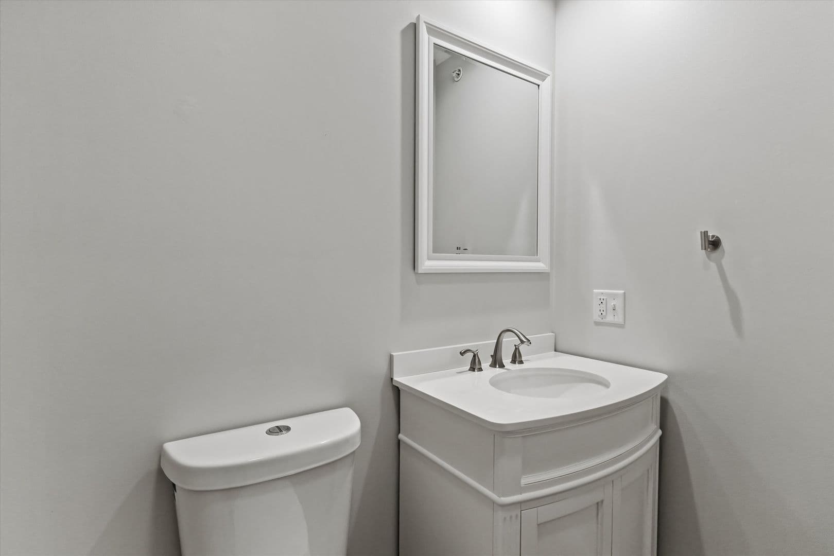 New Boston House: 30 Daylily Lane