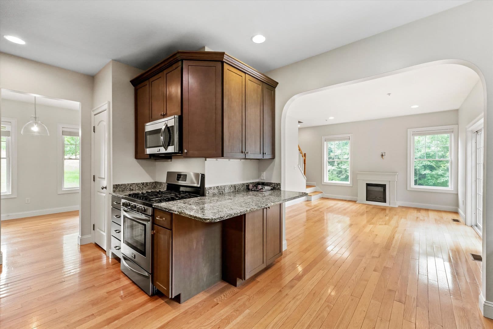 New Boston House: 30 Daylily Lane