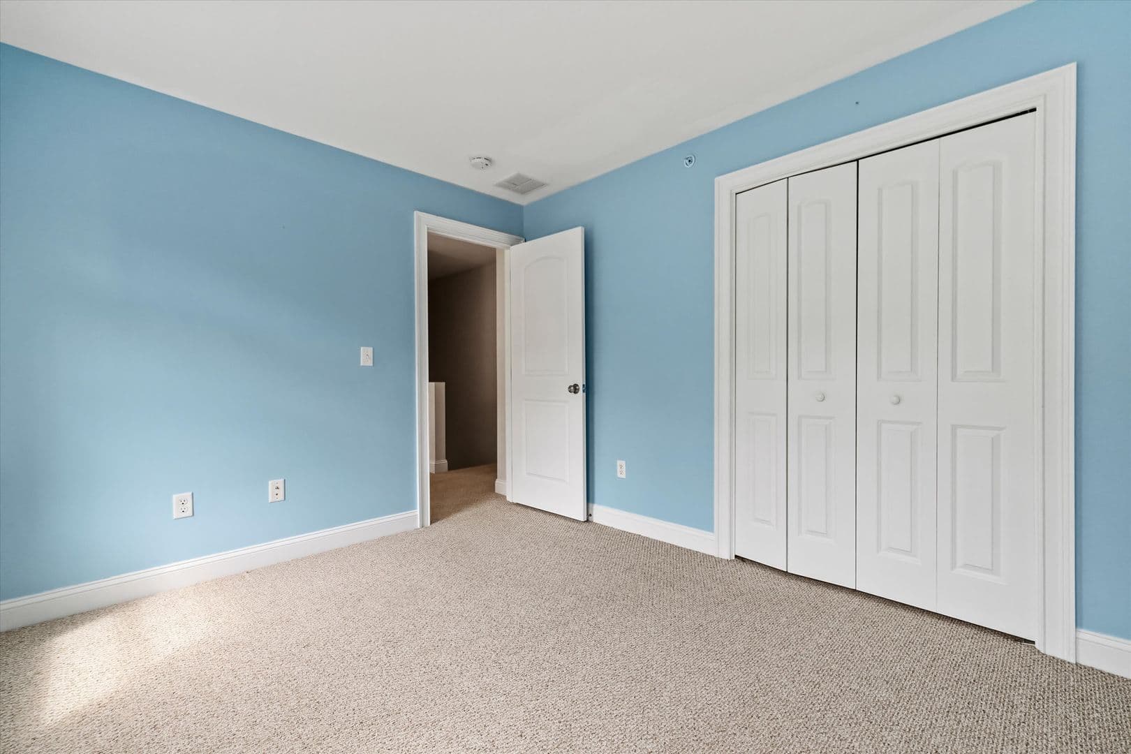 New Boston House: 30 Daylily Lane