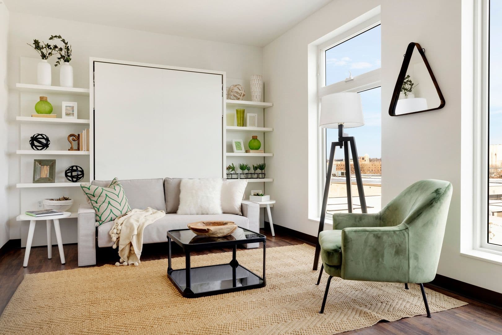 Minneapolis Apartment: 309 Ulysses St. NE