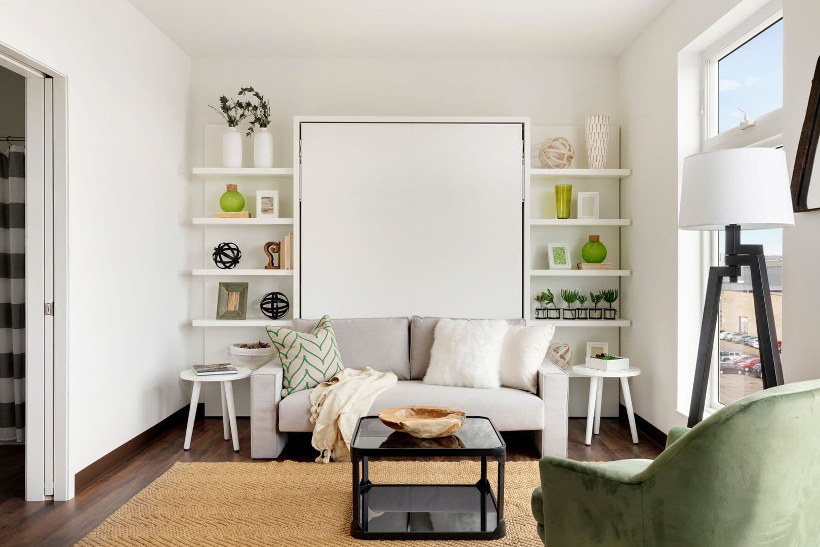 Minneapolis Apartment: 309 Ulysses St. NE
